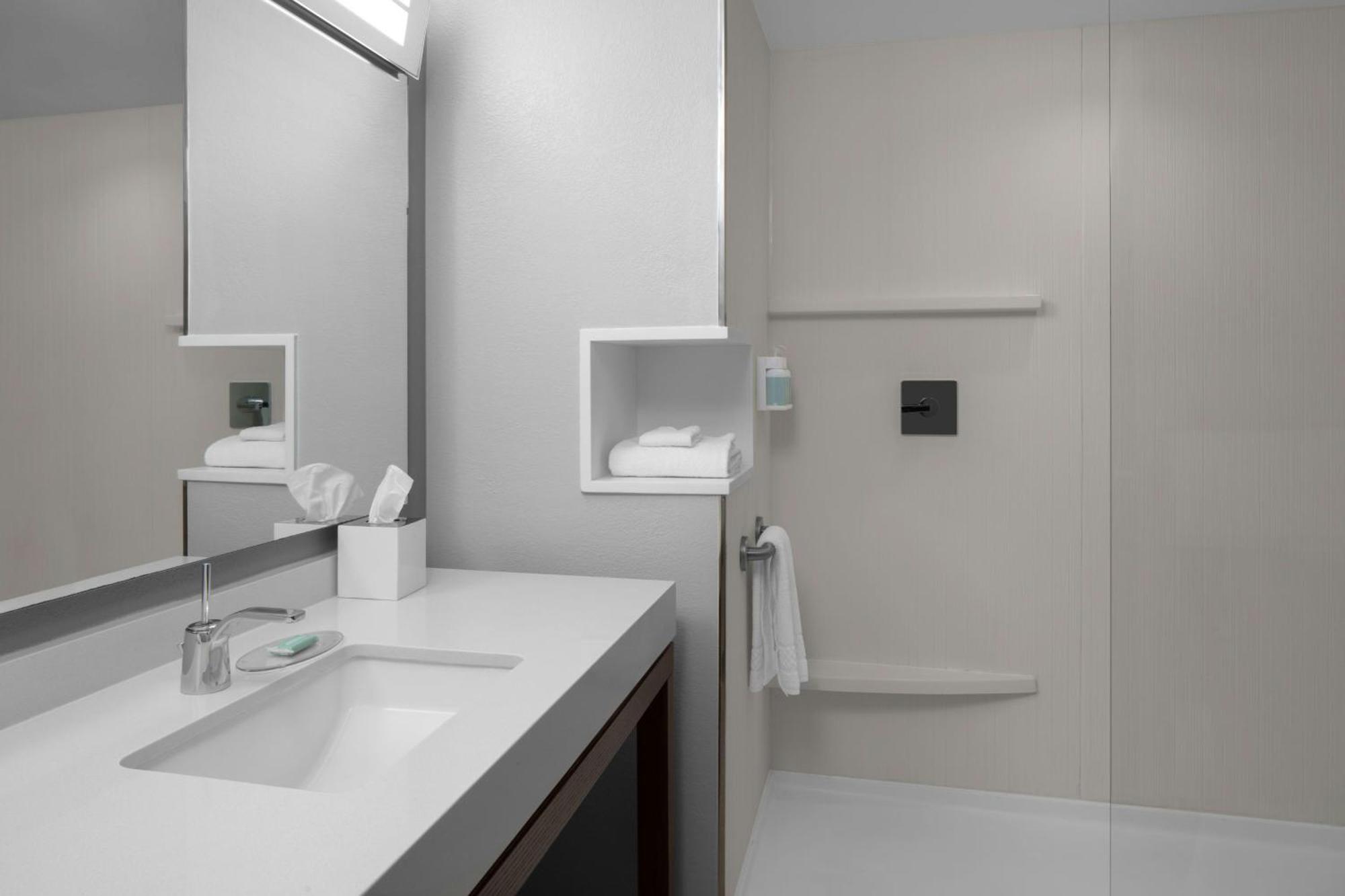 Courtyard By Marriott Charleston Summerville Bagian luar foto